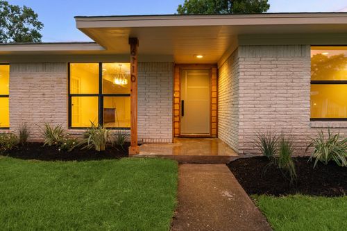 6110 Yarwell Dr, Houston, TX, 77096-4626 | Card Image