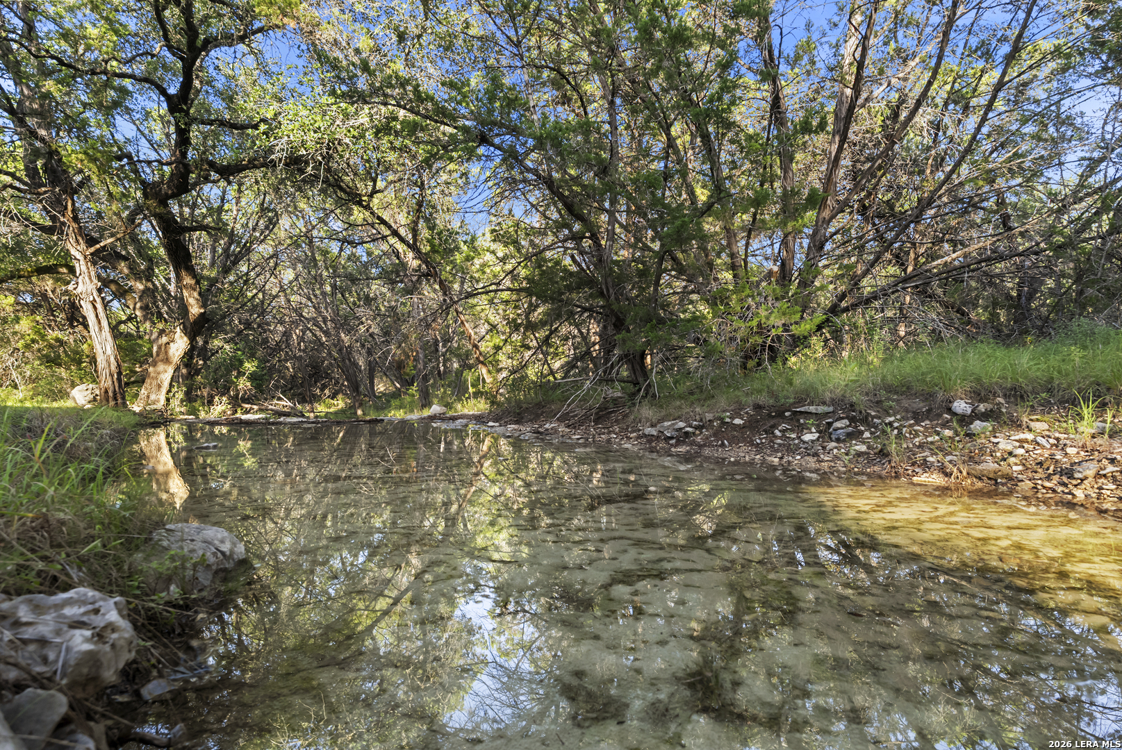 Commercial Sale in Canyon Lake