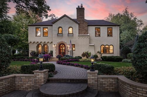 4501 Browndale Ave, Edina, MN, 55424-1142 | Card Image