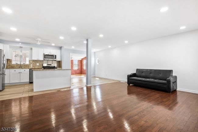 134 Cedar Grove Pkwy, House other with 3 bedrooms, 2 bathrooms and null parking in Cedar Grove NJ | Image 12