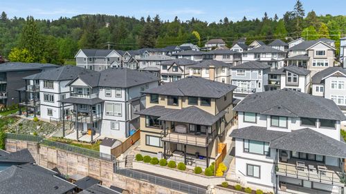 39-4295 Old Clayburn Rd, Abbotsford, BC, V3G0G4 | Card Image