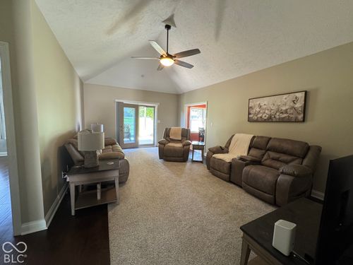 112 Cardinal Ln, Alexandria, IN, 46001-8105 | Card Image