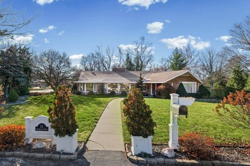 22 Greencroft Dr, Champaign, IL, 61821-5120 | Card Image