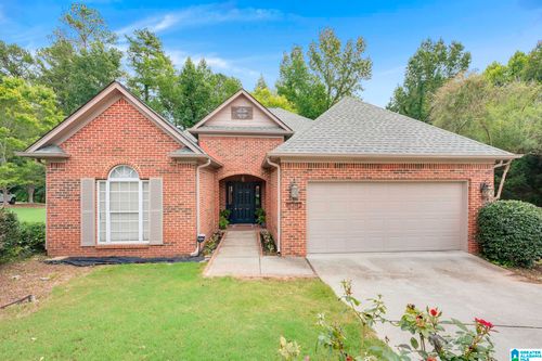 234 Glen Abbey Dr, ONEONTA, AL, 35121-3583 | Card Image