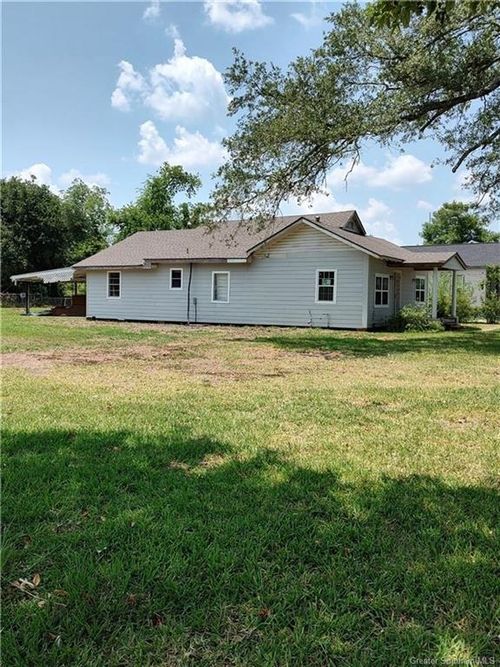 910 6th Ave, Lake Charles, LA, 70601-4704 | Card Image
