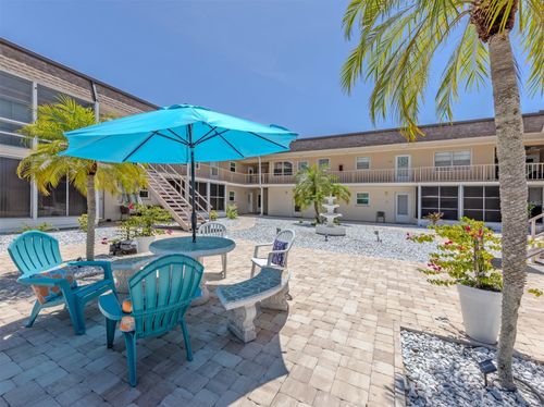 204-537 Manatee Ct, VENICE, FL, 34285-1718 | Card Image