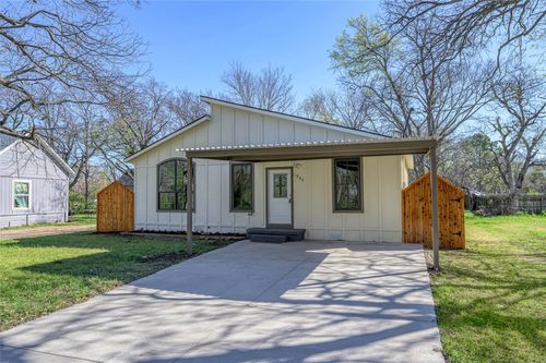 1905 S Walnut St, Sherman, TX, 75090-8943 | Card Image