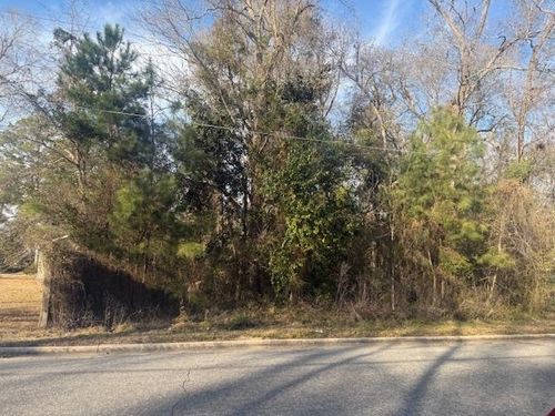 Near 217/TBD East Clay St., Whiteville, NC, 28472 | Card Image