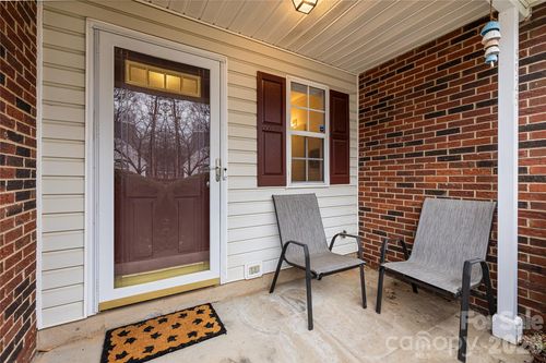 5925 Prescott Ct, Charlotte, NC, 28269-1336 | Card Image