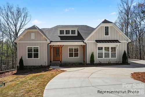 175 Stonehaven Dr, Mooresville, NC, 28115-7758 | Card Image