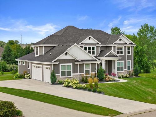 N42W22777 London Court, Pewaukee, WI, 53072 | Card Image
