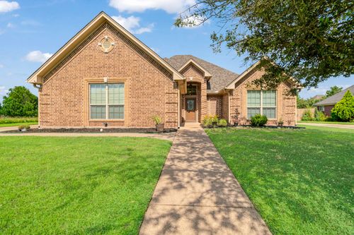 1810 Meadowview Dr, Reno, TX, 75462-6775 | Card Image