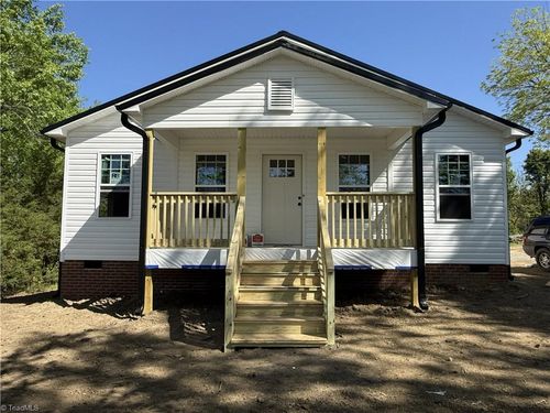 219 Tower Rd, Thomasville, NC, 27360-9311 | Card Image