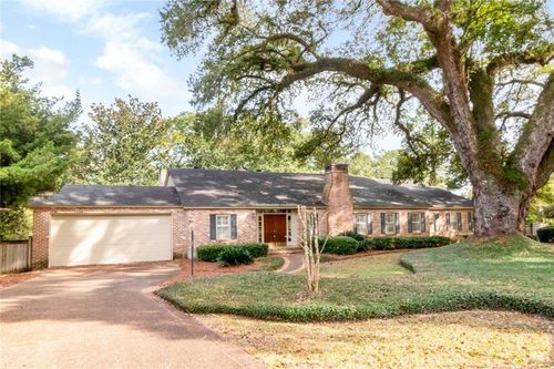 132 Myrtlewood Ln, Mobile, AL, 36608-1432 | Card Image