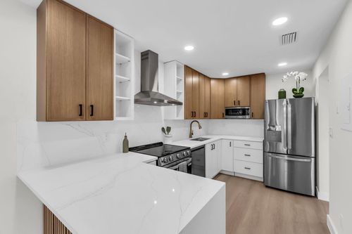 176 Nw 106th Terrace, Pembroke Pines, FL, 33026 | Card Image