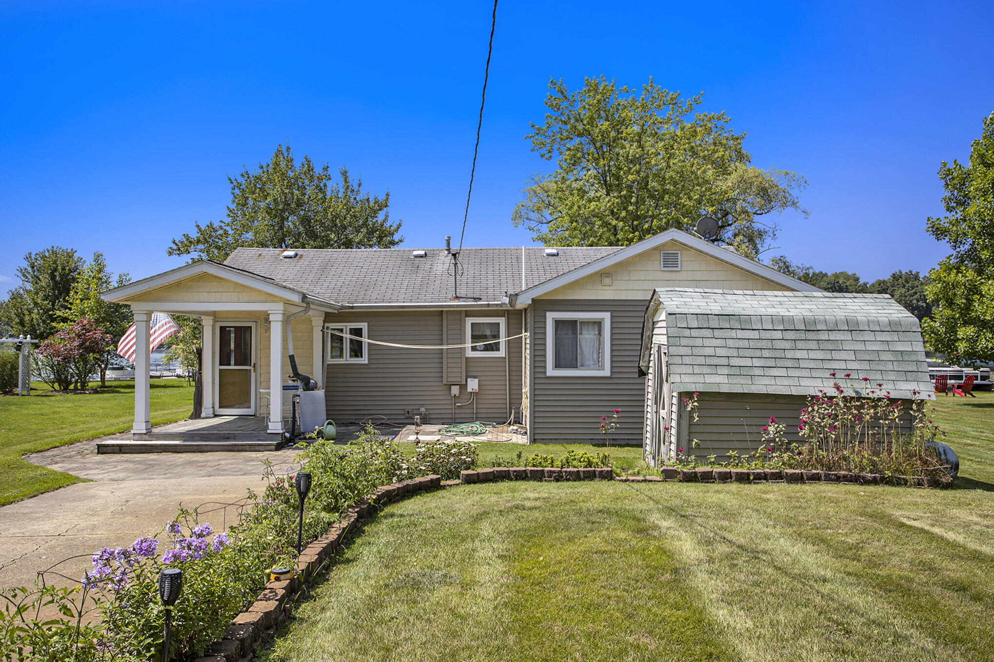 Lima Dr, Delton, MI 49046