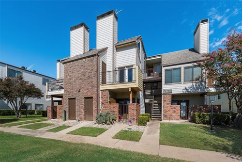 201-3121 Sondra Dr, Fort Worth, TX, 76107-7705 | Card Image