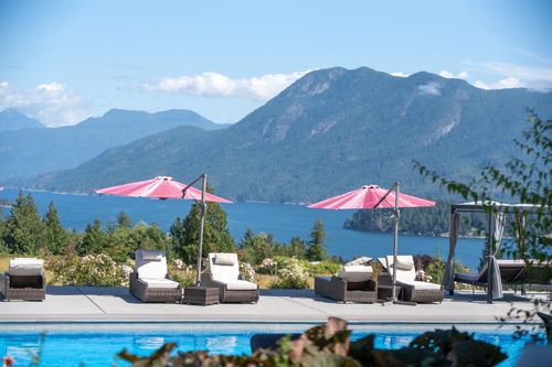 6316 Crowston Rd, Sechelt, BC, V7Z0L1 | Card Image