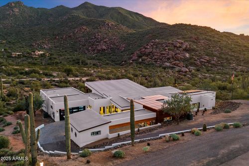 6760 E Skyline Dr, Cave Creek, AZ, 85331-8574 | Card Image