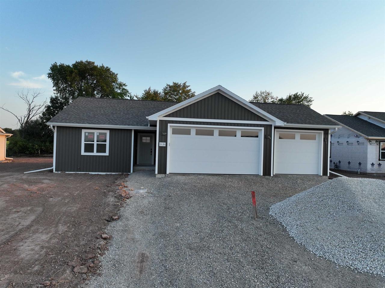 White Dove Ln, Kaukauna, WI 54130