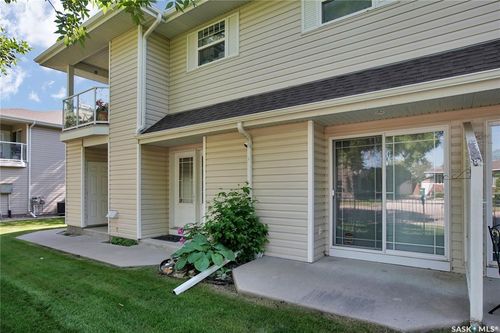 104b-141 105th Street W, Saskatoon, SK, S7N1N3 | Card Image