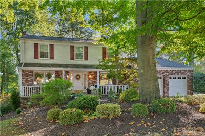 2523 Giant Oaks Drive, House other with 4 bedrooms, 2 bathrooms and 2 parking in Upper St. Clair PA | Image 1