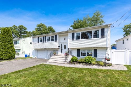 4 Huron Ave, Lake Hiawatha, NJ, 07034-2902 | Card Image