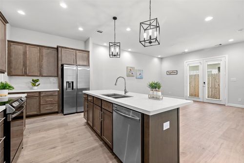 2214 Roozy Lake Ln, Houston, TX, 77055-2148 | Card Image