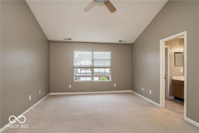 10910 Perry Pear Dr, Condo with 2 bedrooms, 3 bathrooms and null parking in Zionsville IN | Image 16