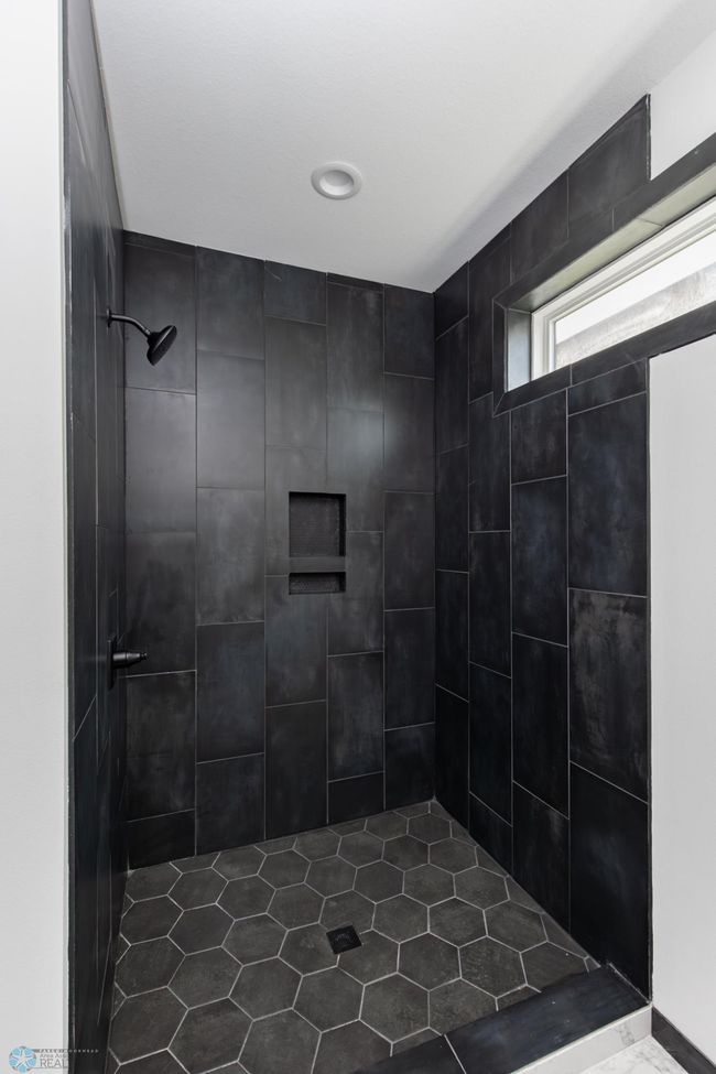 Primary Bathroom - 3/4 | Image 37