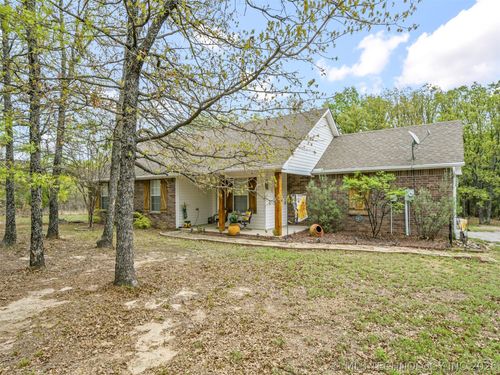974 Grandview Rd, Ardmore, OK, 73401-8198 | Card Image