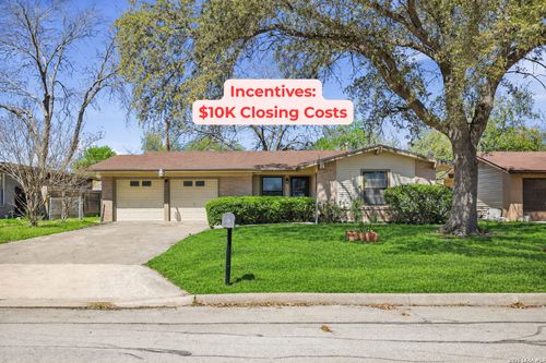 425 E Wright Blvd, Universal City, TX, 78148-4526 | Card Image