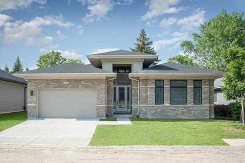 8 Heritage Dr, Highland Park, IL, 60035-4330 | Card Image