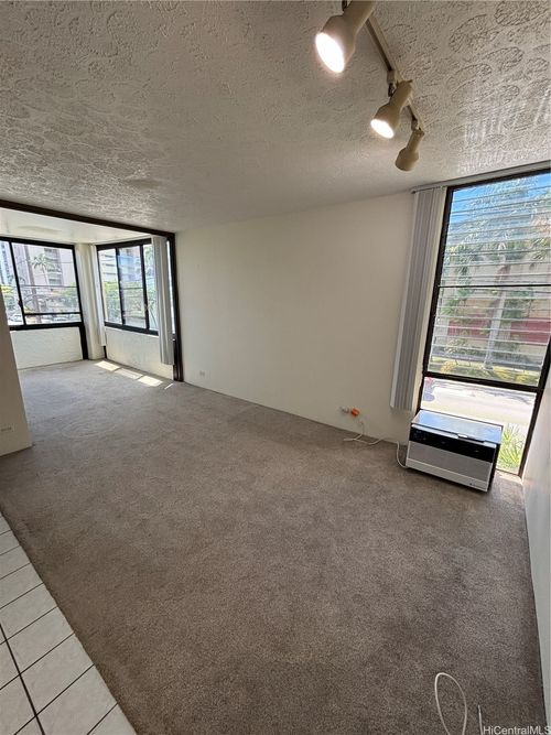apt-202-1505 Alexander St, Honolulu, HI, 96822-4943 | Card Image