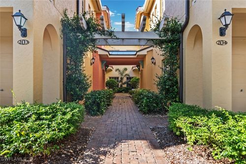 unit-103-8621 Piazza Del Lago Cir, ESTERO, FL, 33928-8344 | Card Image