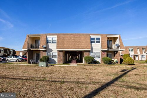 27 Florence Tollgate Pl, FLORENCE, NJ, 08518-3201 | Card Image