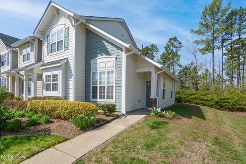 721 Hamlet Park Dr, Morrisville, NC, 27560-6641 | Card Image