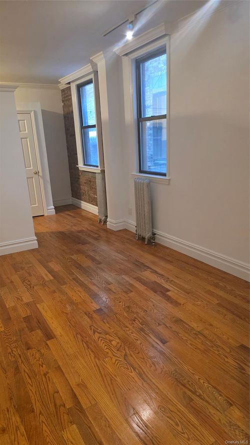 apt-322-3 Main St, Tarrytown, NY, 10591-3663 | Card Image