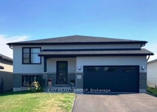 106 Meagan Lane, Frankford, ON, K0K2C0 | Card Image