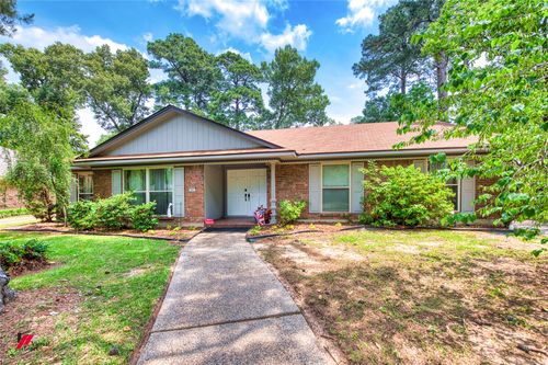 547 N Marlborough Cir, Shreveport, LA, 71106-6132 | Card Image