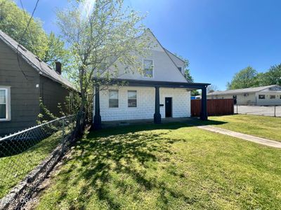 1322 W 4th Street, House other with 5 bedrooms, 2 bathrooms and null parking in Joplin MO | Image 2