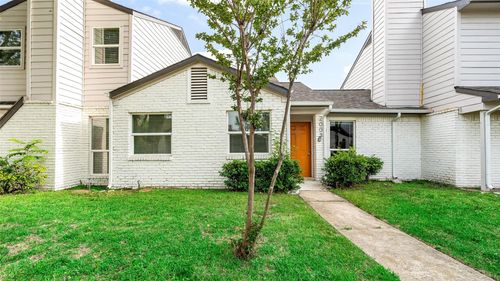 apt-2003-9524 Military Pkwy, Dallas, TX, 75227-4600 | Card Image