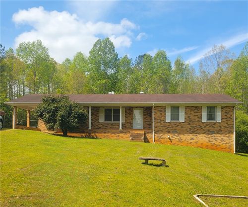 521 Martin Luther King Drive, Valley, AL, 36854 | Card Image