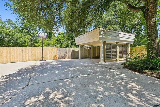 Extra Space /Carport | Image 20