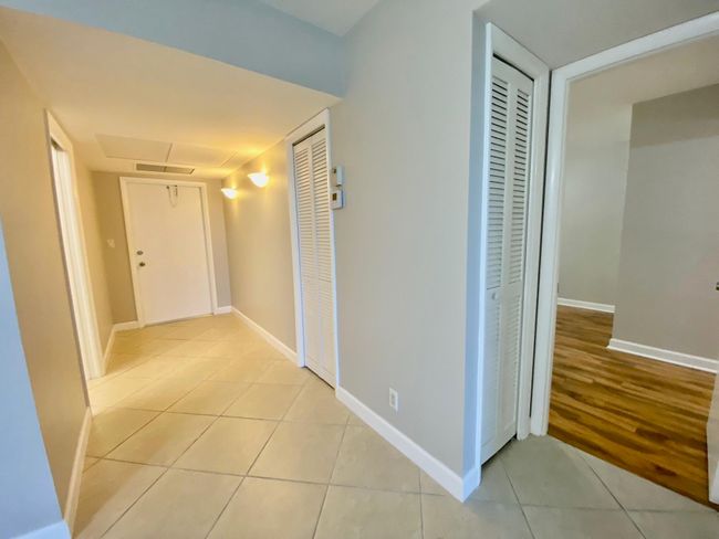 APT-104 - 3051 N Course Dr, Condo with 2 bedrooms, 2 bathrooms and null parking in Pompano Beach FL | Image 12