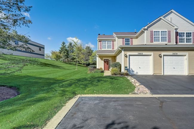 3070 - 3070 Falling Waters Ln, Condo with 2 bedrooms, 2 bathrooms and null parking in Lindenhurst IL | Image 38