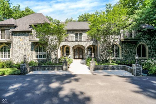 11557 Willow Springs Dr, Zionsville, IN, 46077-7830 | Card Image