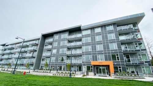 516-10838 Whalley Blvd, Surrey, BC, V3R0G8 | Card Image