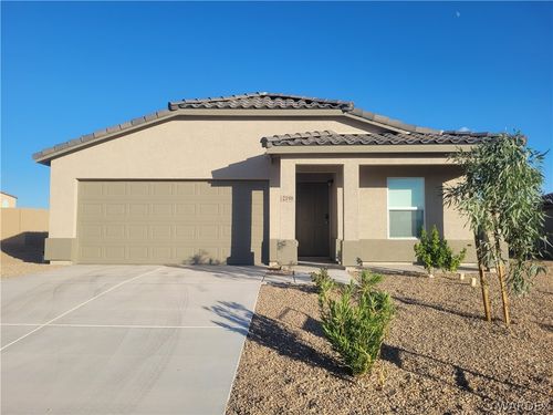 2198 E Arapaho Rd, Fort Mohave, AZ, 86426-6866 | Card Image