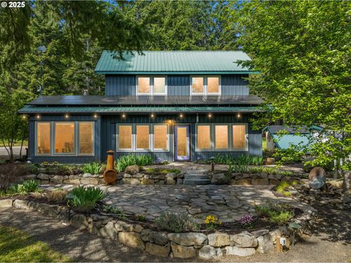 961 Snowden Rd, White Salmon, WA, 98672-8227 | Card Image